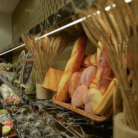 Muscat Express Hotel Εξωτερικό φωτογραφία