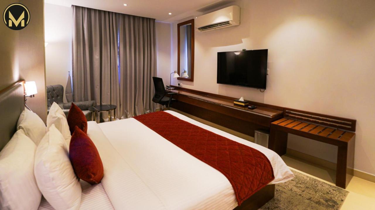 Muscat Express Hotel Εξωτερικό φωτογραφία