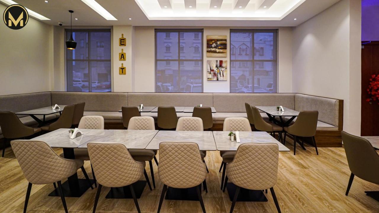 Muscat Express Hotel Εξωτερικό φωτογραφία